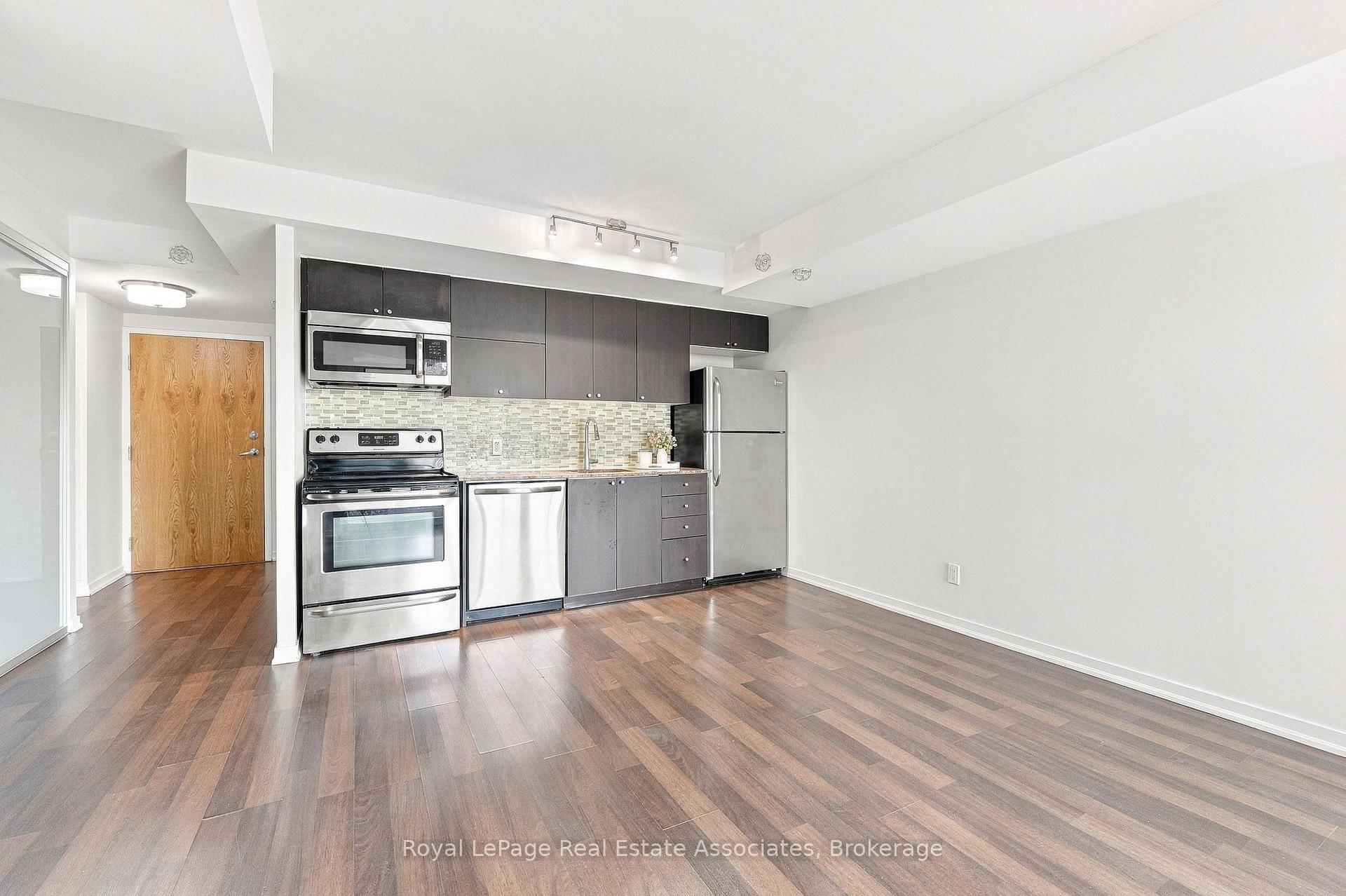 20 Joe Shuster Way 416, Toronto Unit: 416