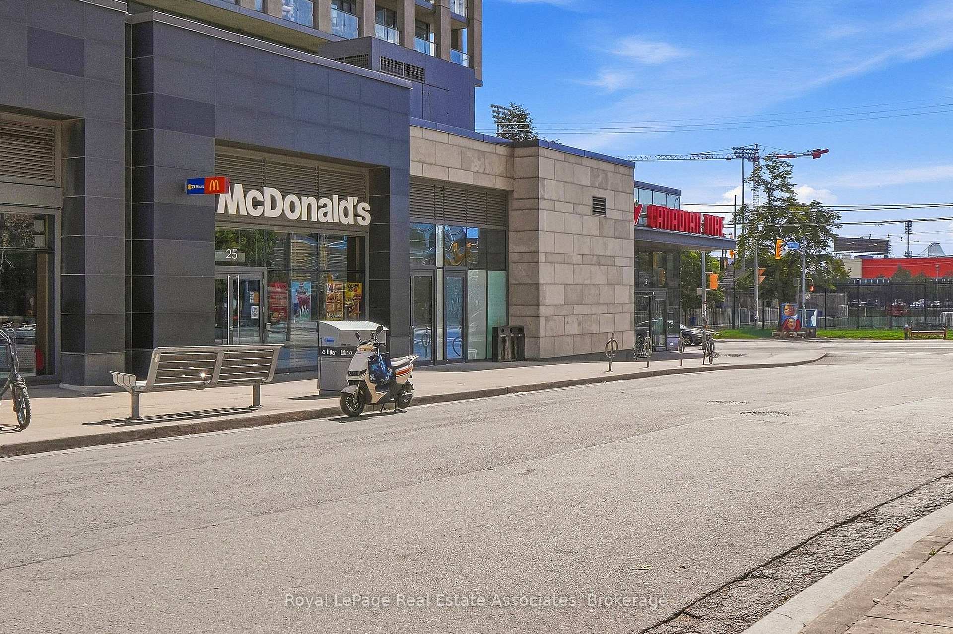 20 Joe Shuster Way 416, Toronto Unit: 416