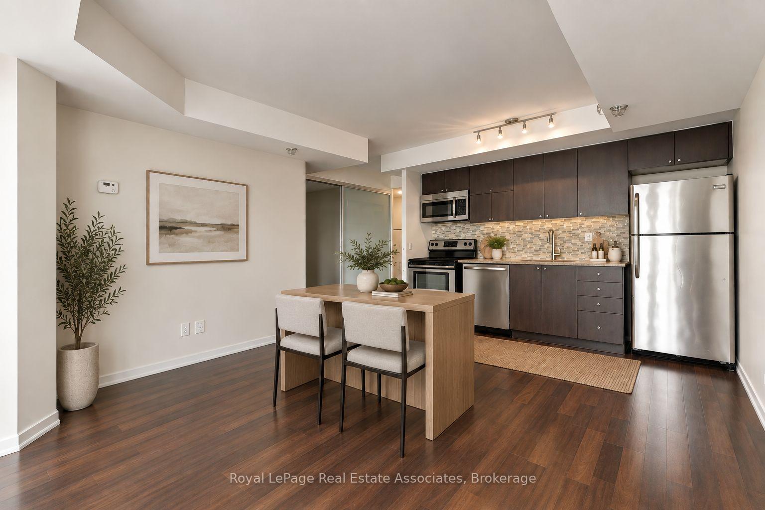 20 Joe Shuster Way 416, Toronto Unit: 416