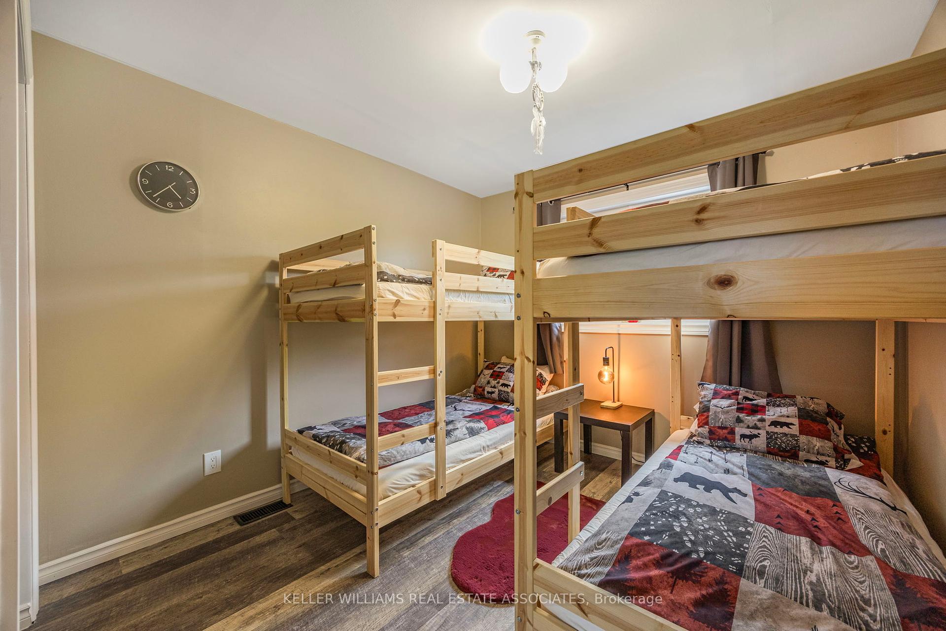 1979 County Rd 48 Road