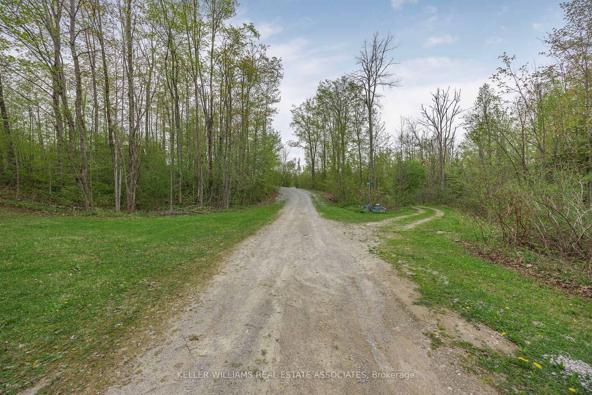 1979 County Rd 48 Road