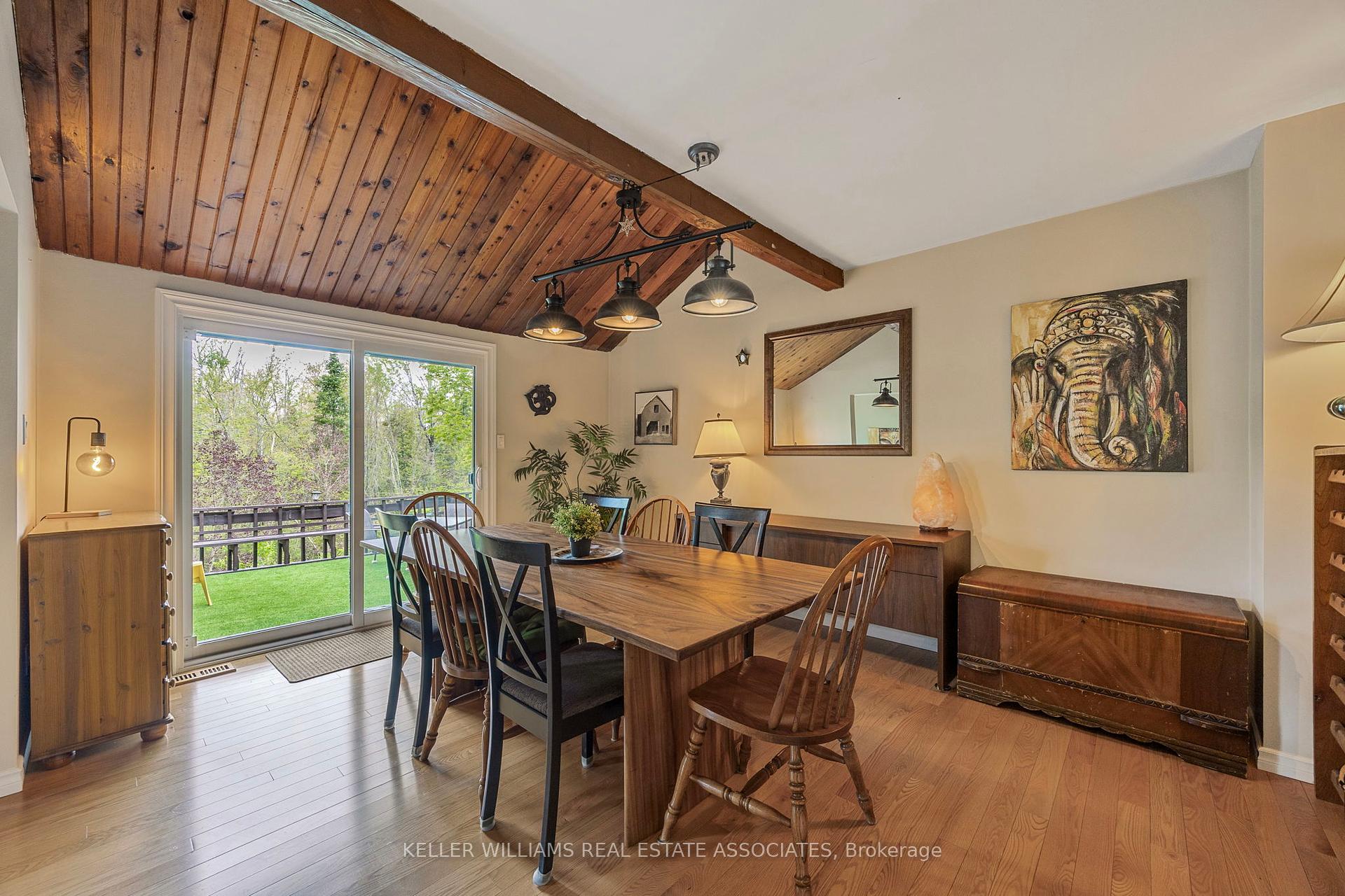 1979 County Rd 48 Road