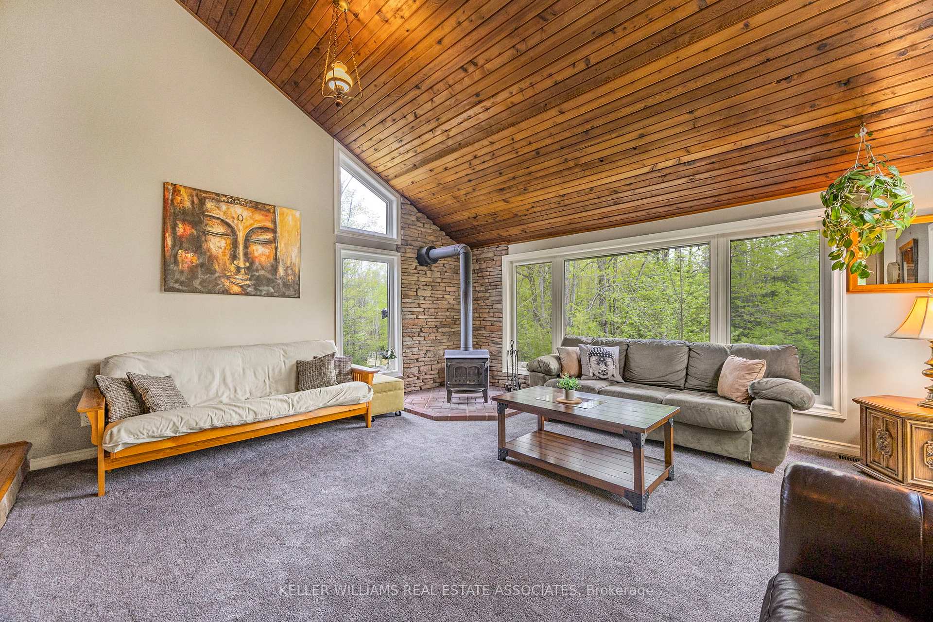 1979 County Rd 48 Road