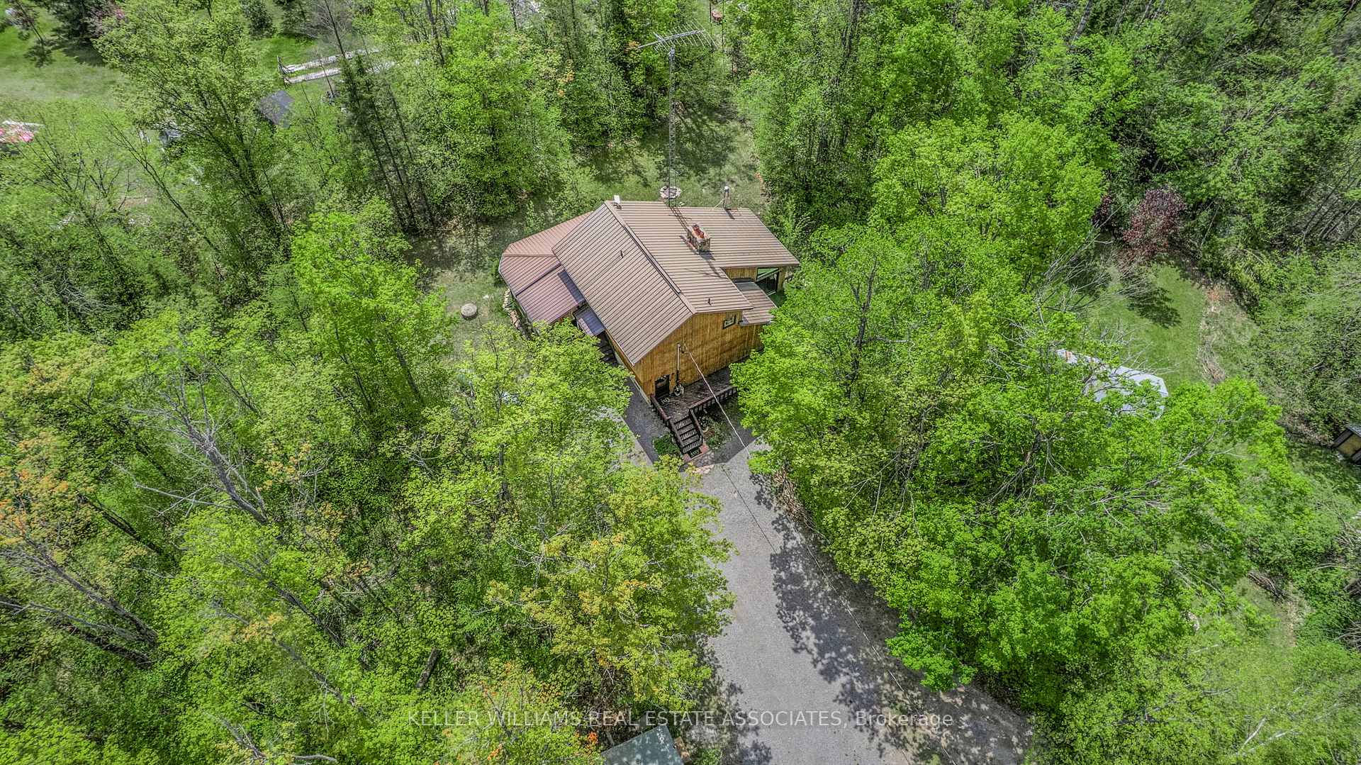 1979 County Rd 48 Road