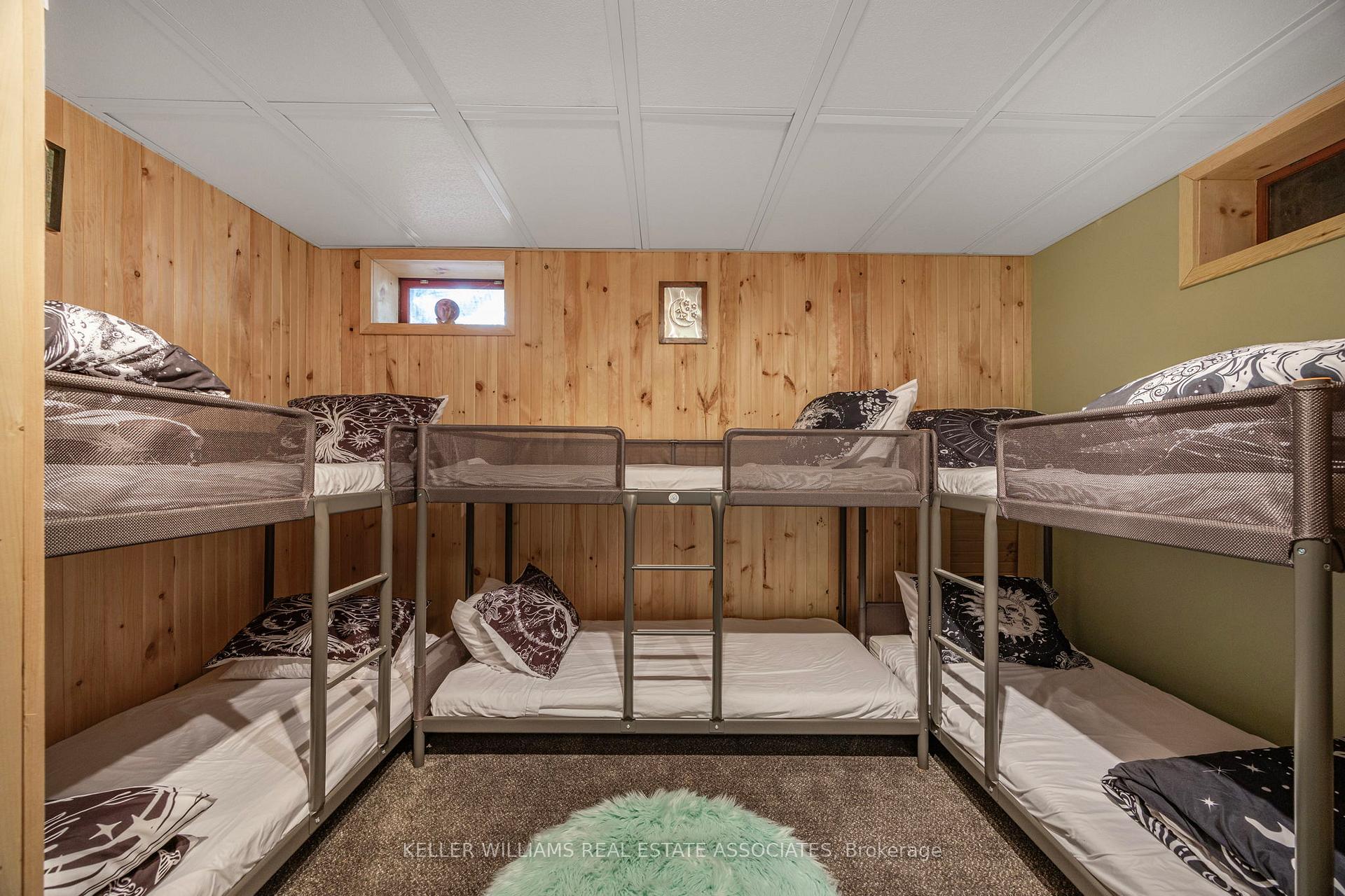 1979 County Rd 48 Road