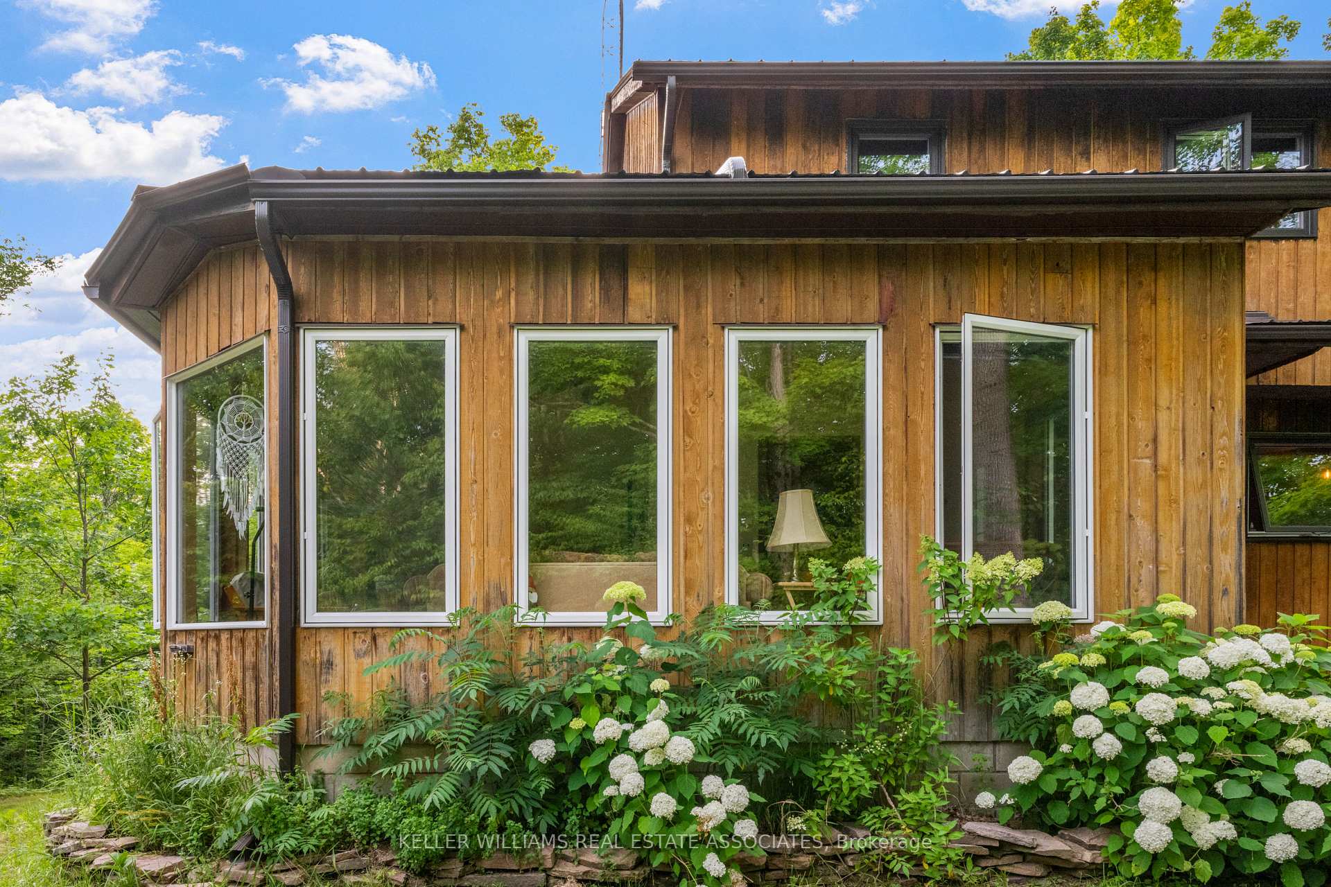 1979 County Rd 48 Road