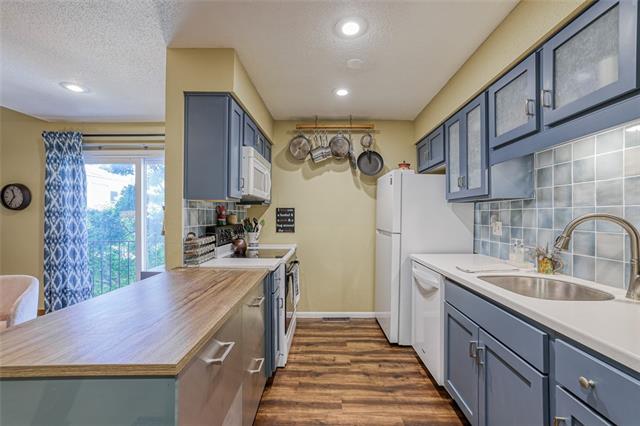 10250 W 96th Street Unit: B