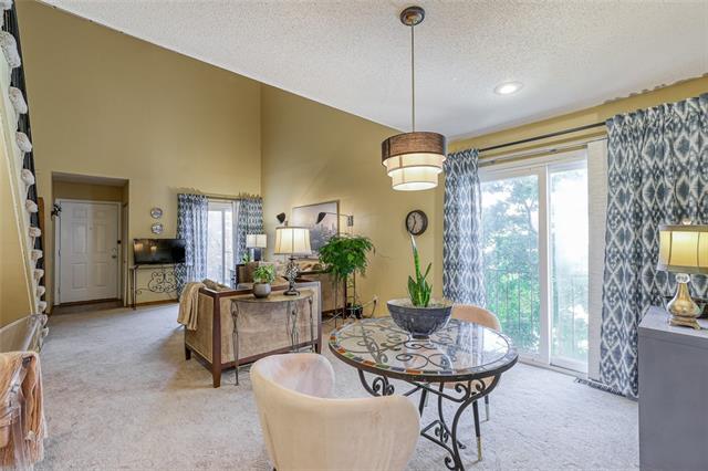 10250 W 96th Street Unit: B