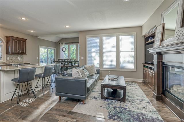 15401 W 165th Street