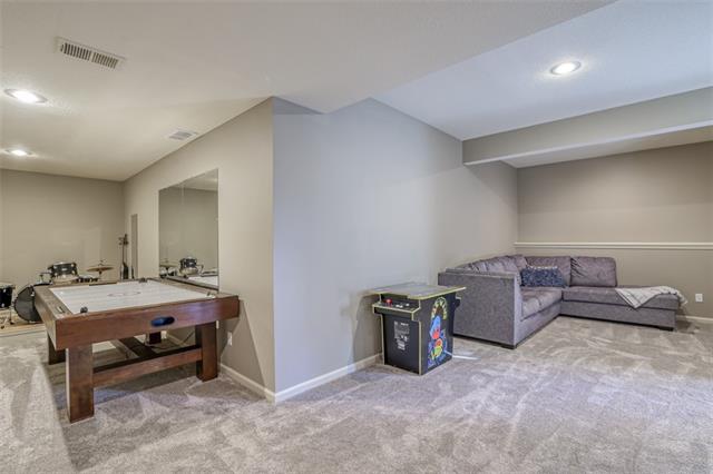 15401 W 165th Street