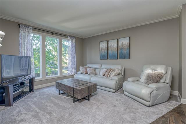 15401 W 165th Street