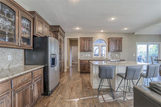 15401 W 165th Street