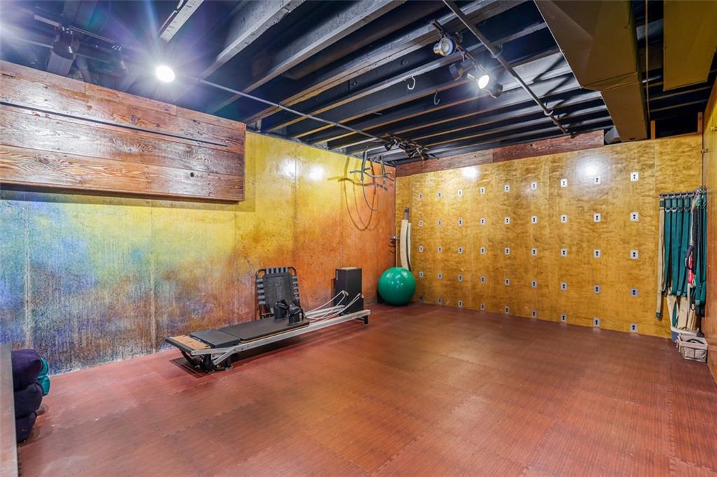 15357 W 165th Street