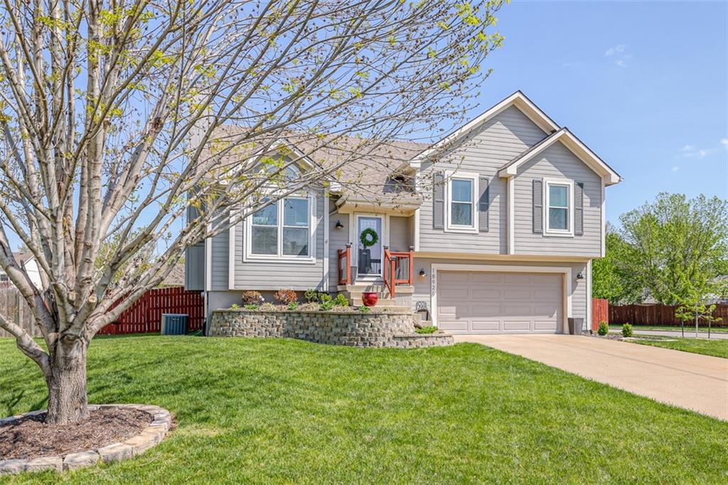18926 W 164th Street