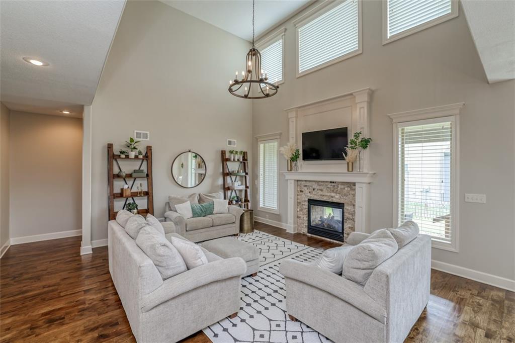 16588 S Parkwood Street