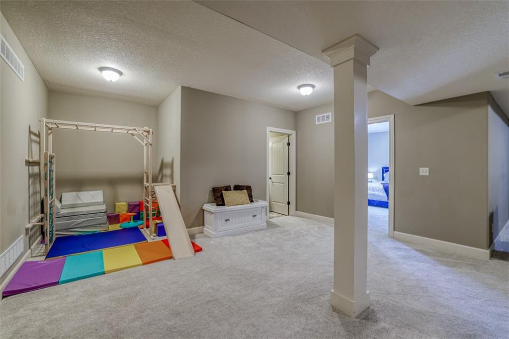 16588 S Parkwood Street