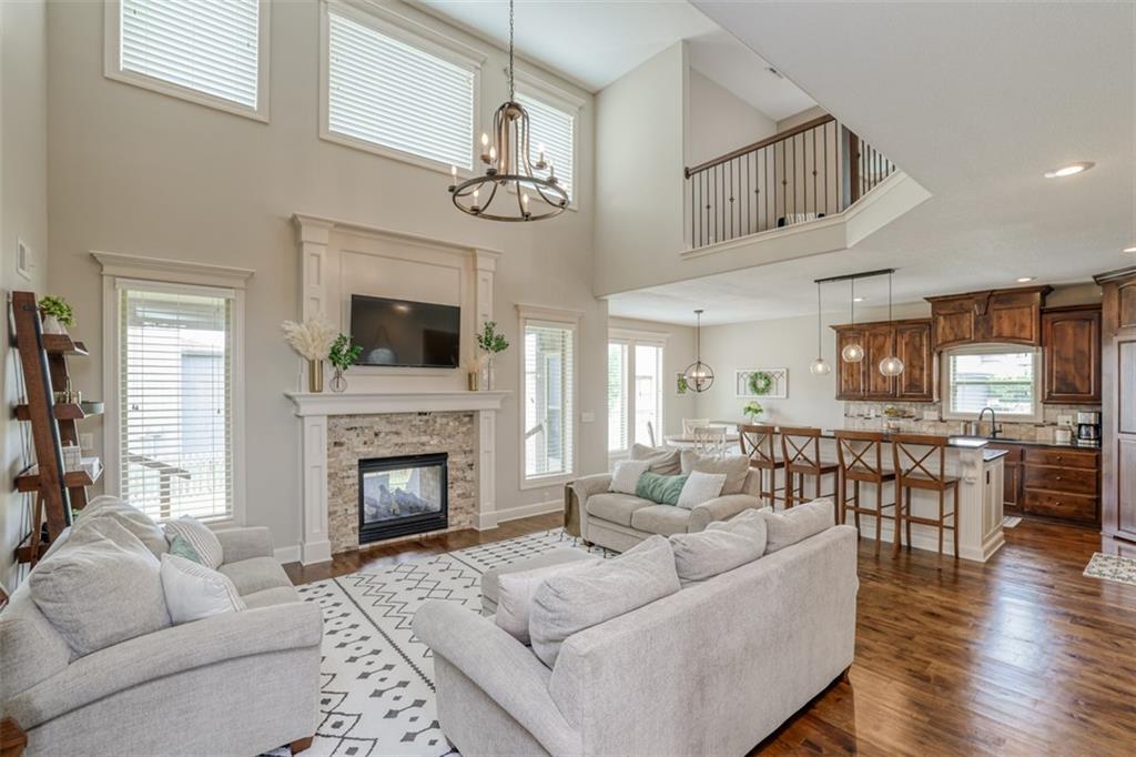 16588 S Parkwood Street