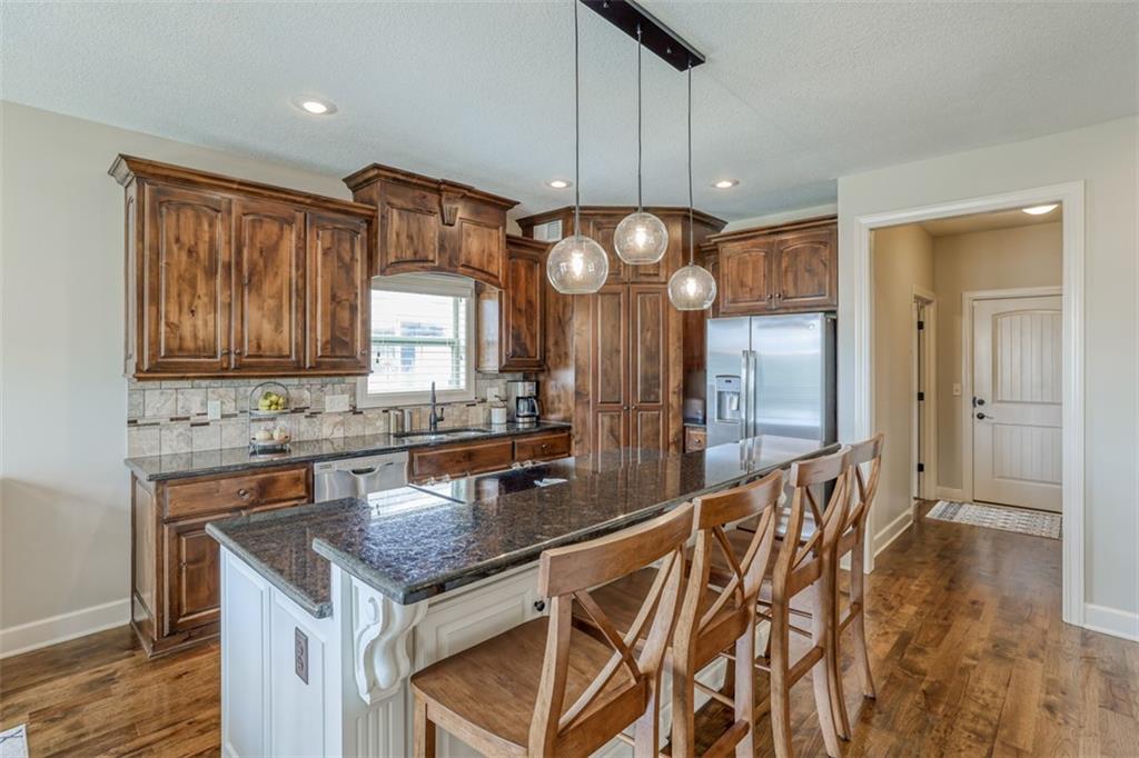 16588 S Parkwood Street