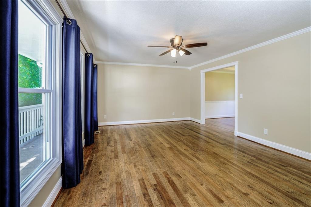 913 Stonecrest Drive