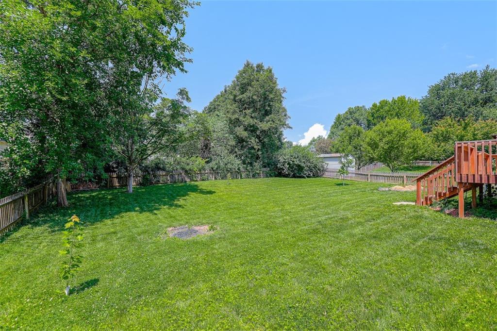 913 Stonecrest Drive