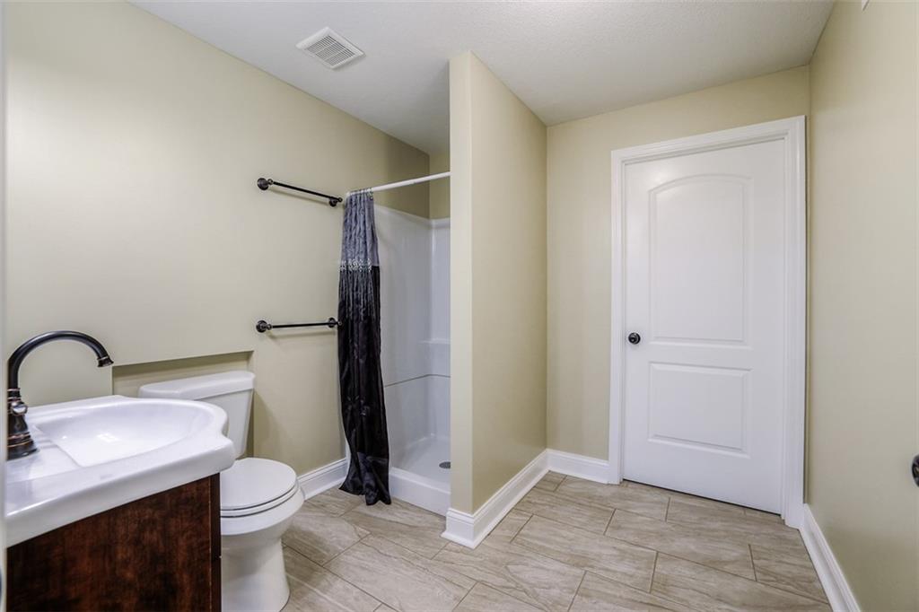 913 Stonecrest Drive