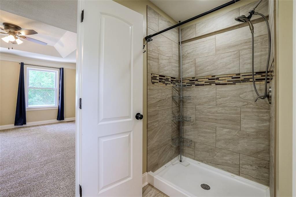 913 Stonecrest Drive