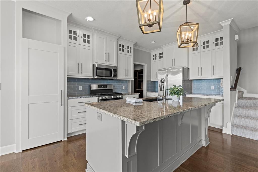 17792 W 166th Street