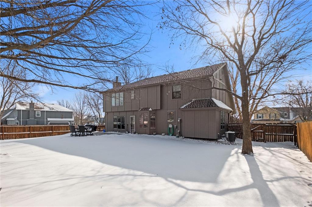 1318 E Meadow Lane