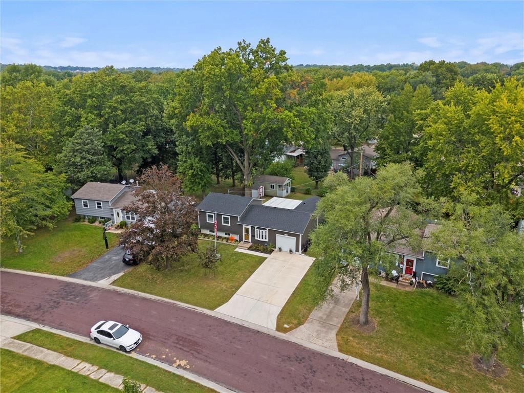 9206 W 100th Street