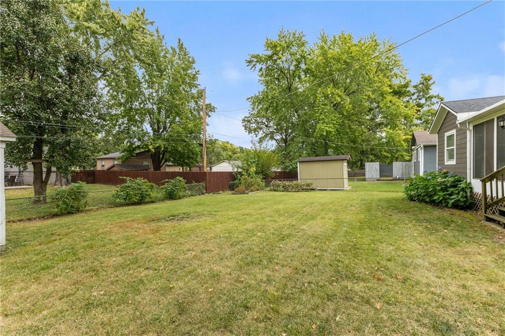 9206 W 100th Street
