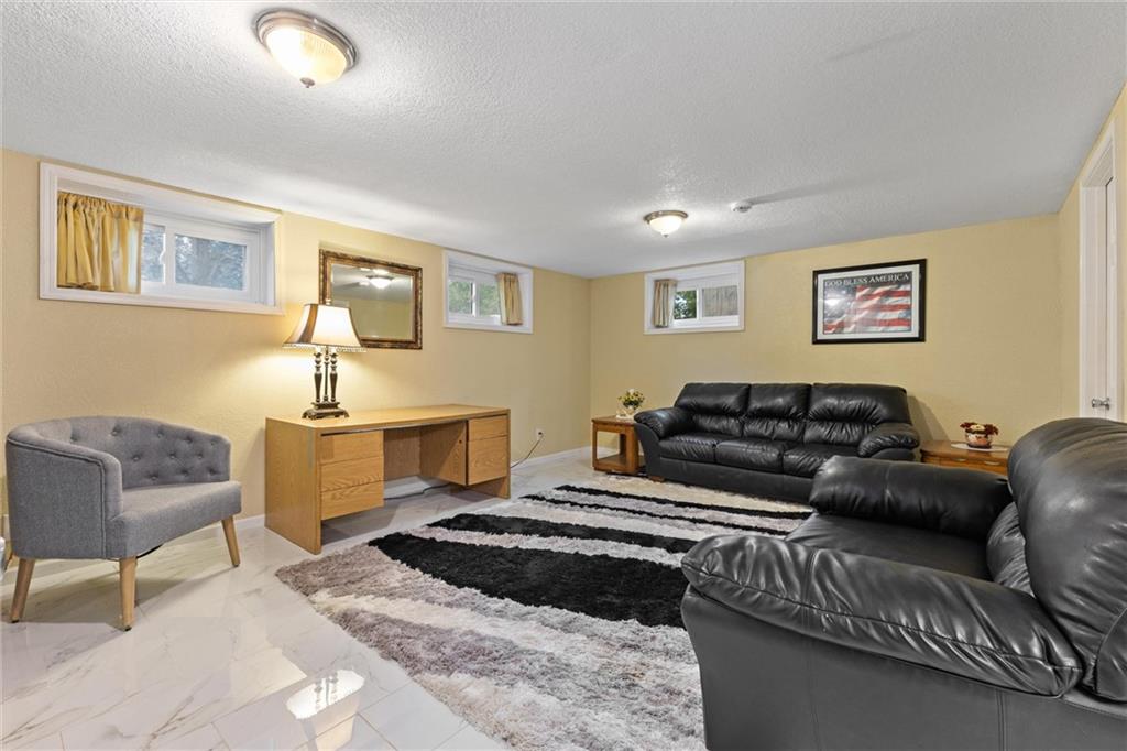 9206 W 100th Street
