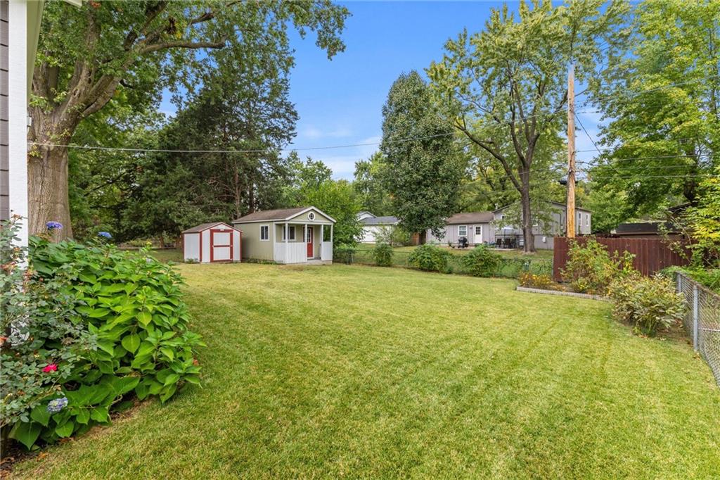 9206 W 100th Street