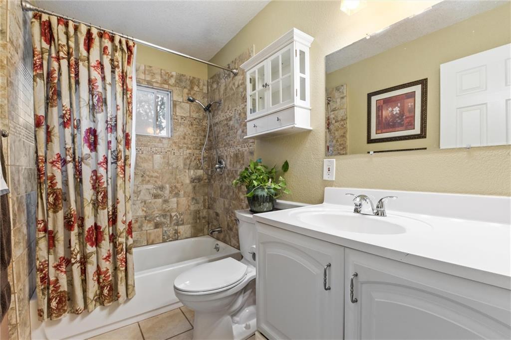 9206 W 100th Street