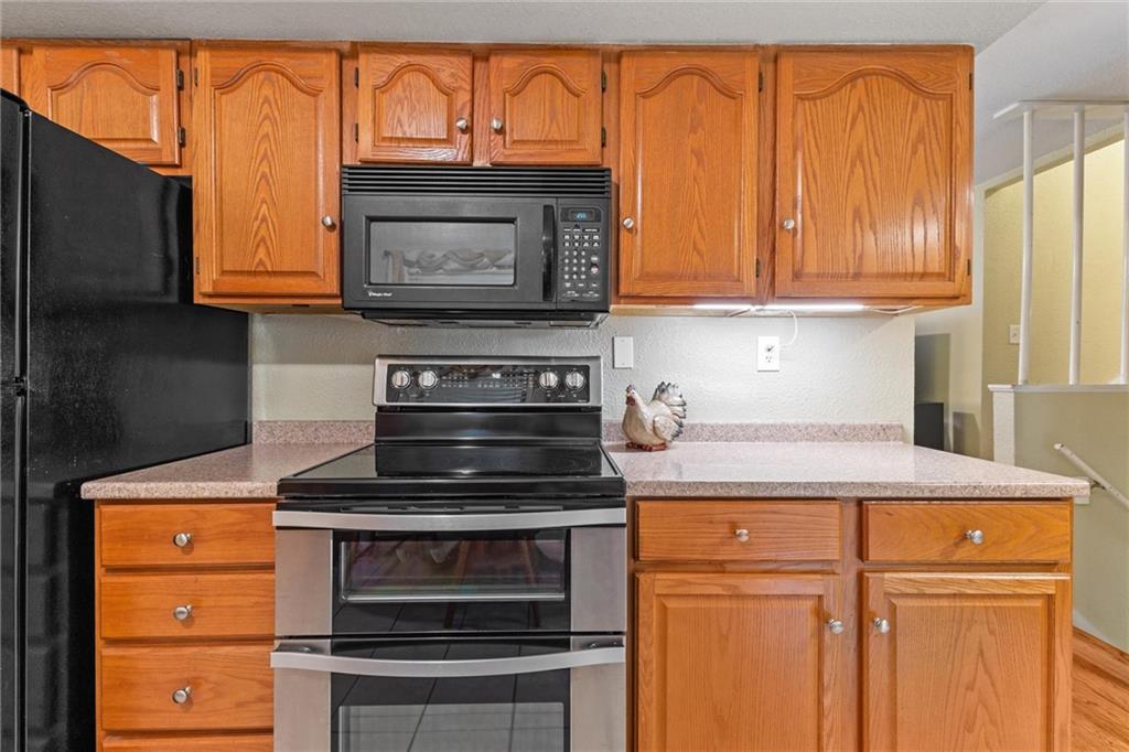 9206 W 100th Street