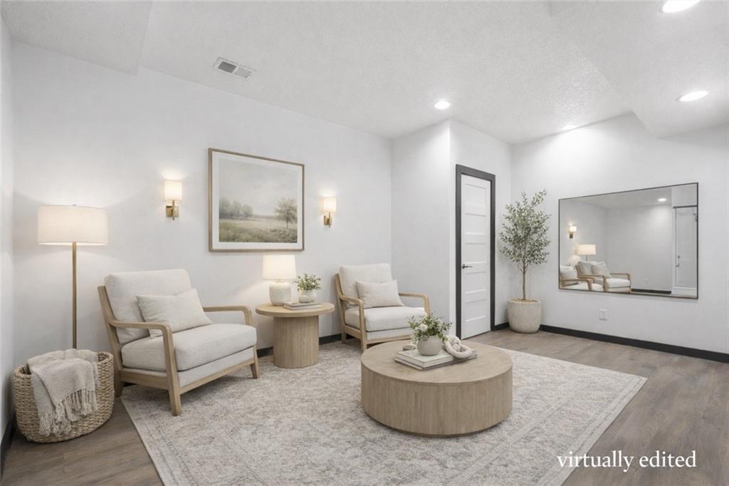 4502 NW 70th Terrace