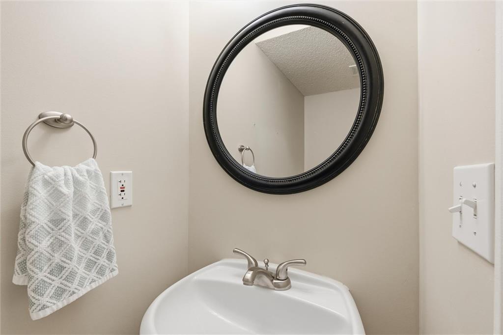 16350 S Central Street