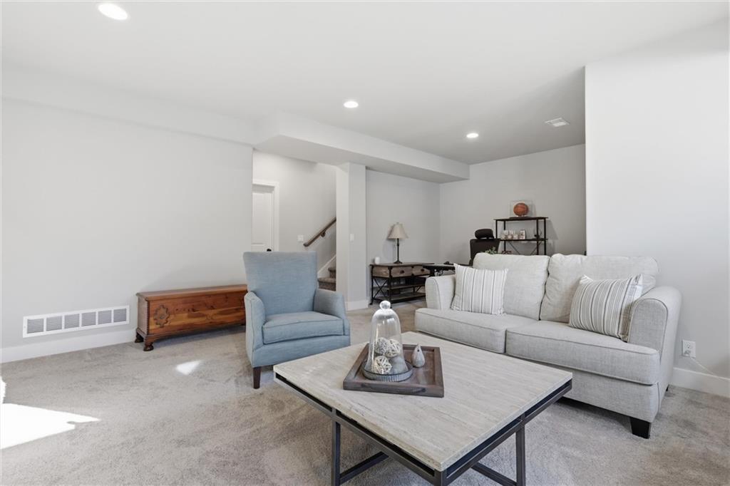 15449 W 173rd Street