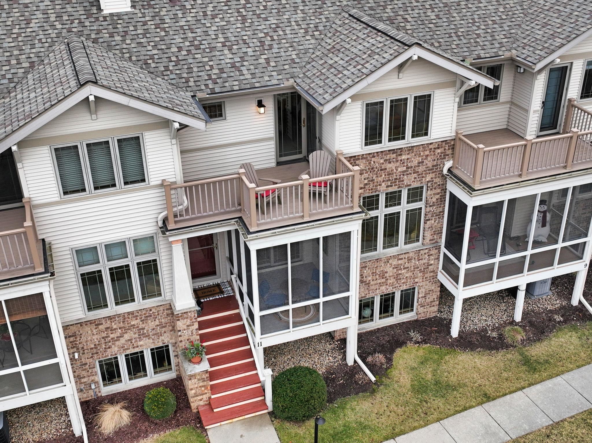 11 Wood Brook Way