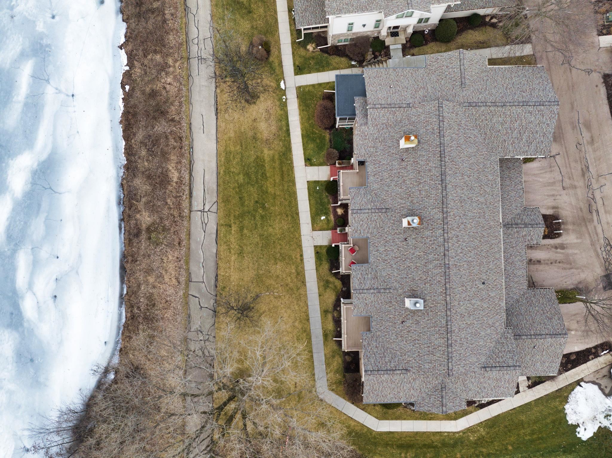 11 Wood Brook Way