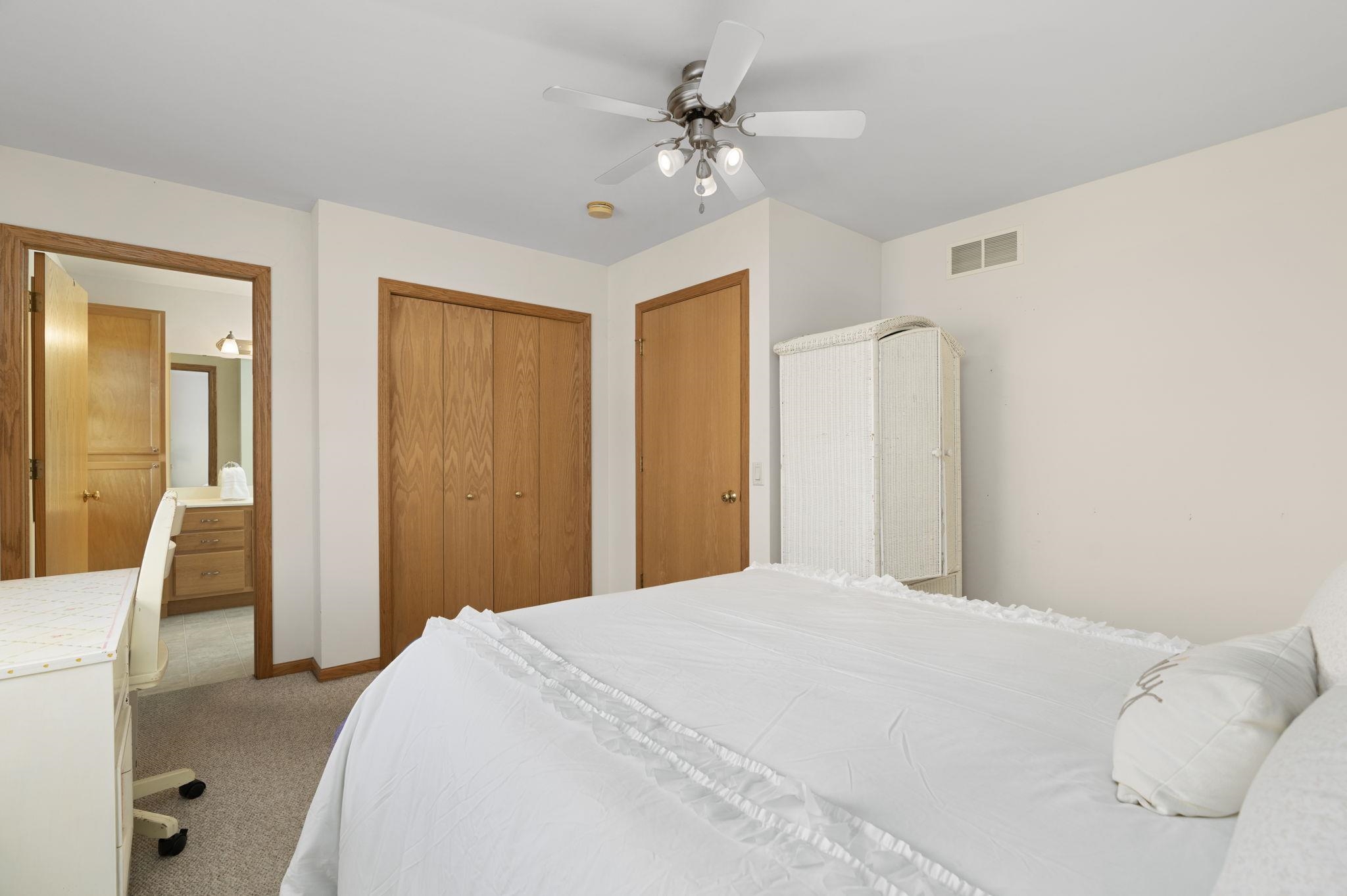 11 Wood Brook Way