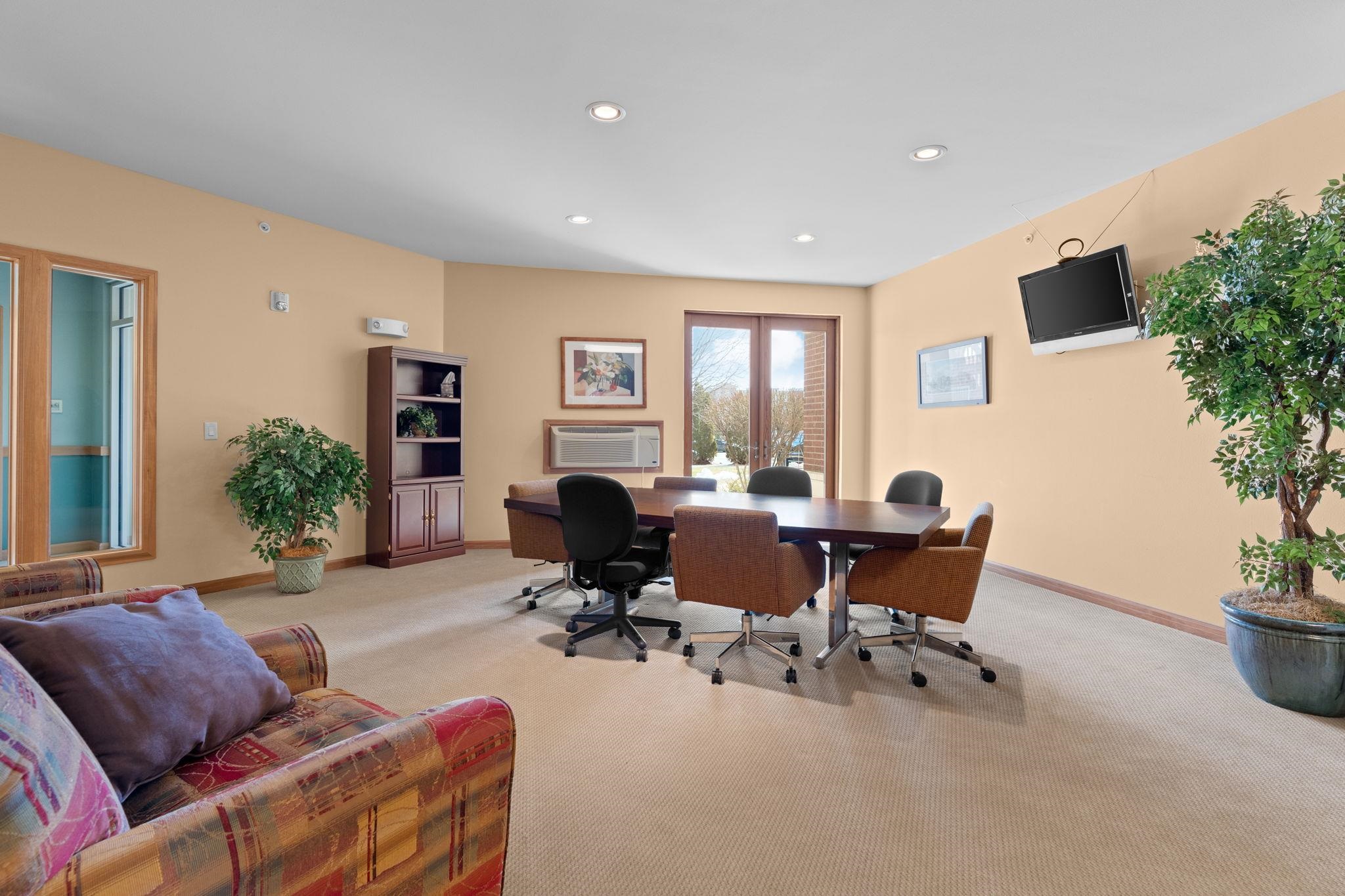 5196 Sassafras Drive 205