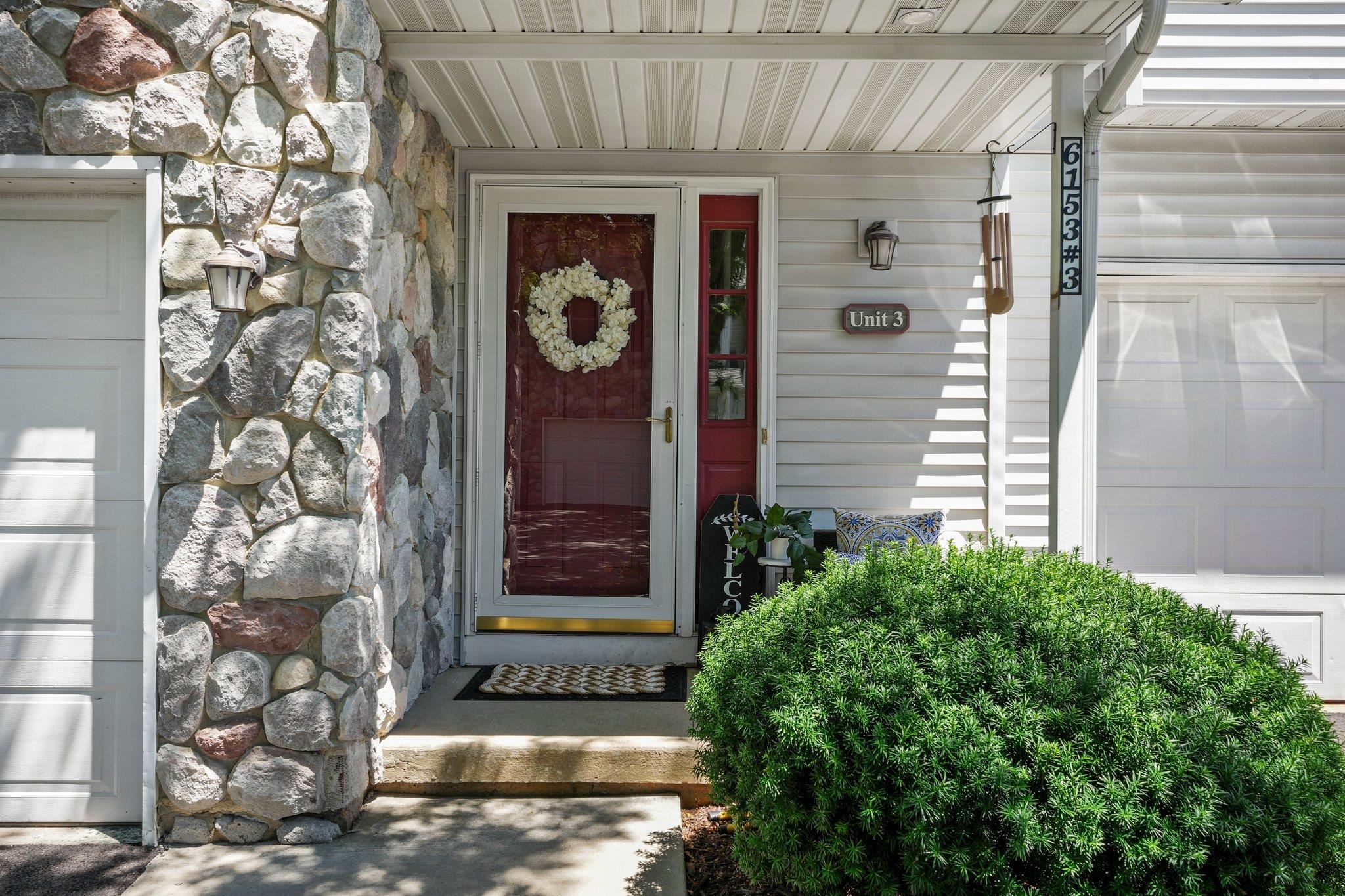 6153 Dell Drive 3