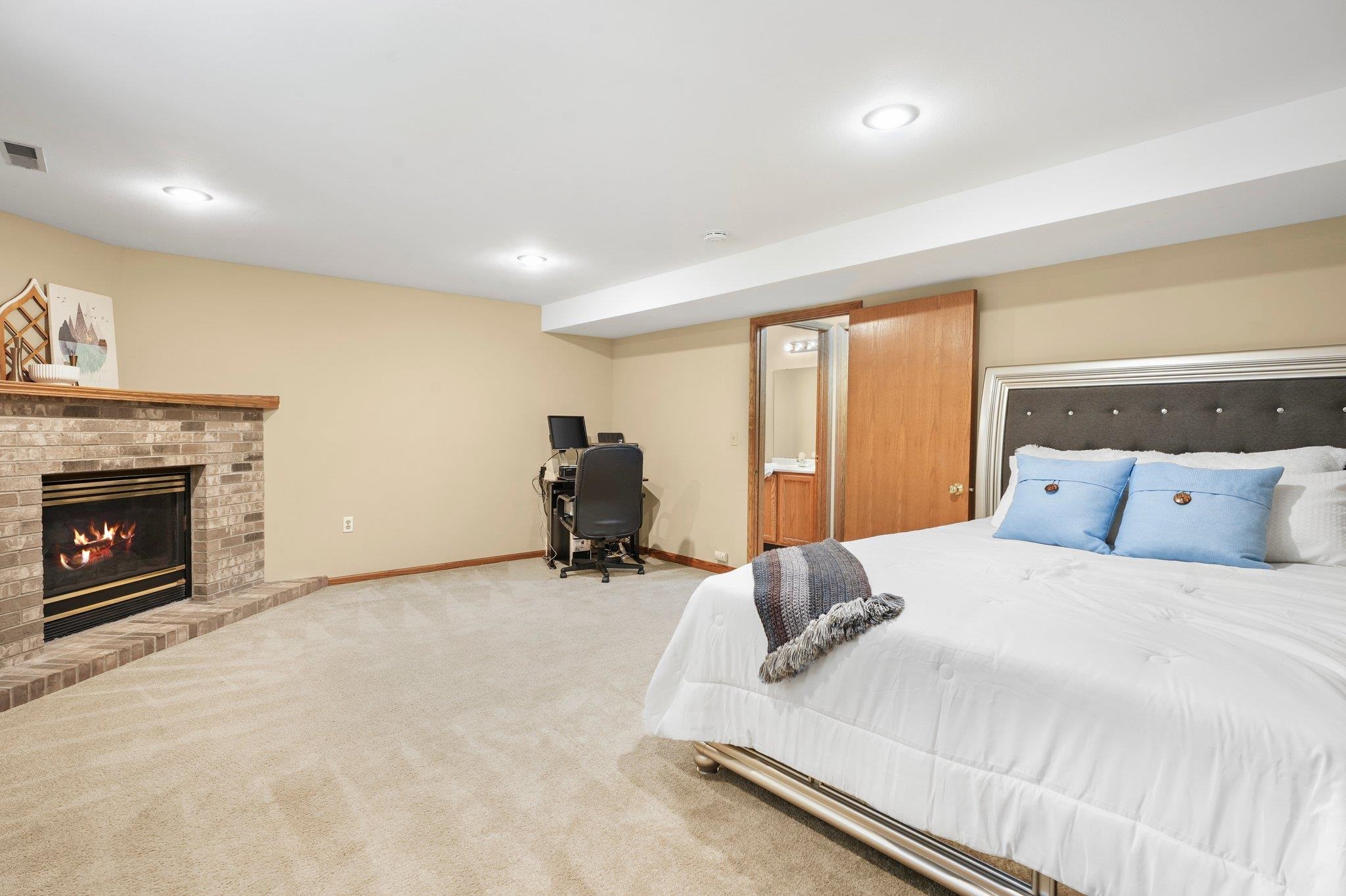 6145 Dell Drive 4