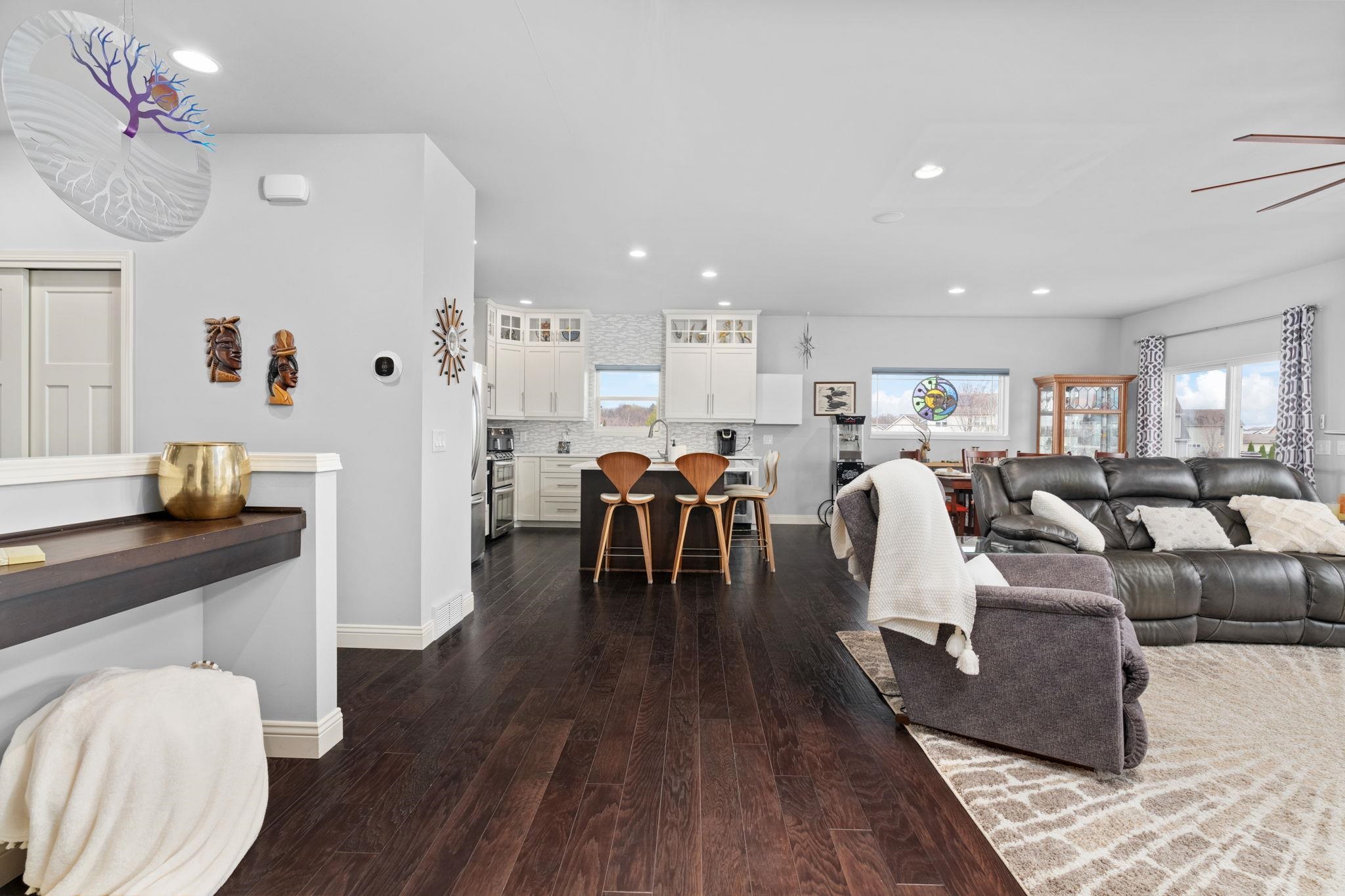 6202 Eagle Cave Drive
