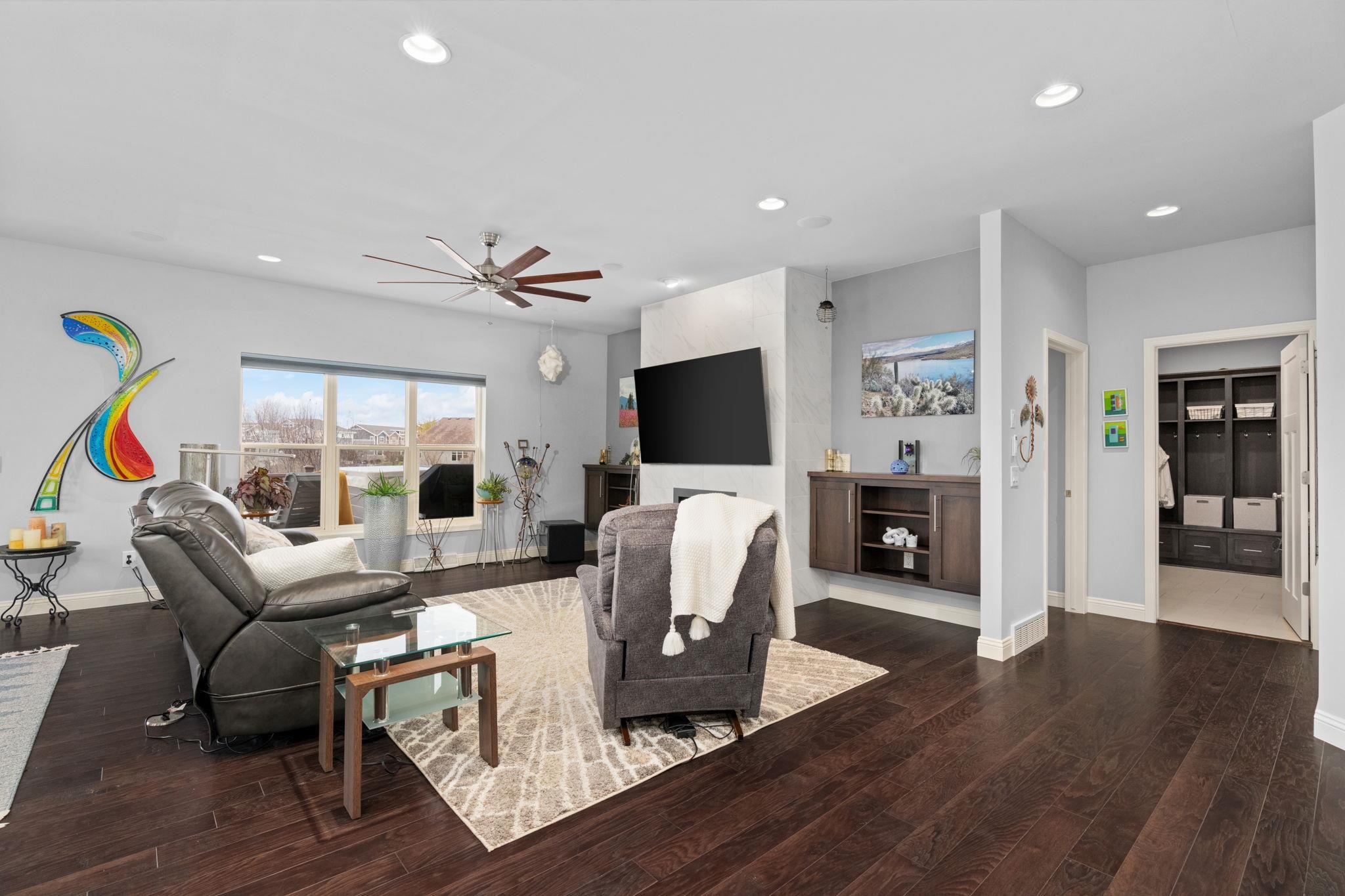 6202 Eagle Cave Drive