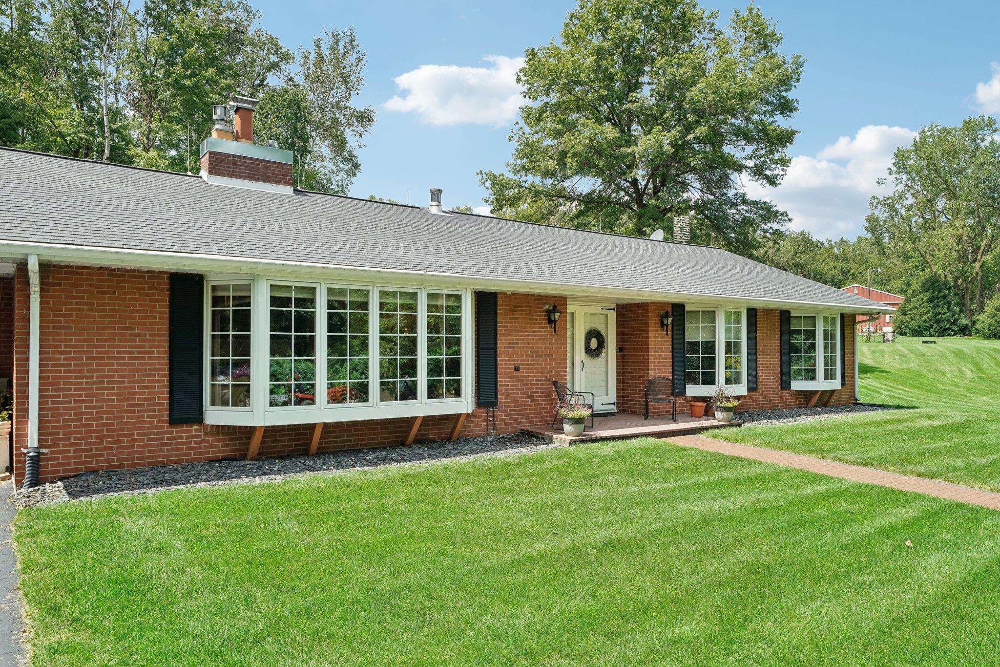 7849 Kruchten Road