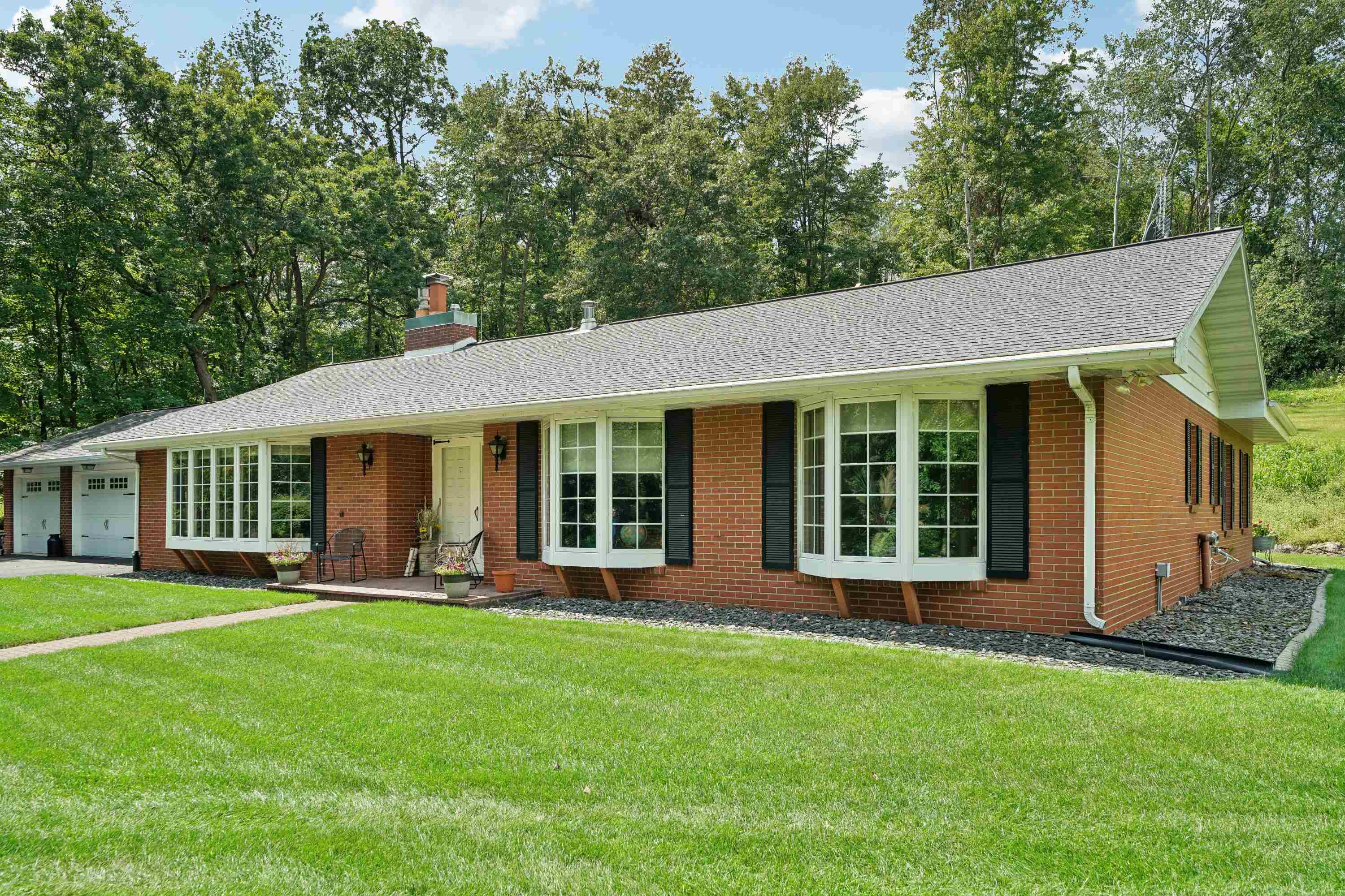 7849 Kruchten Road