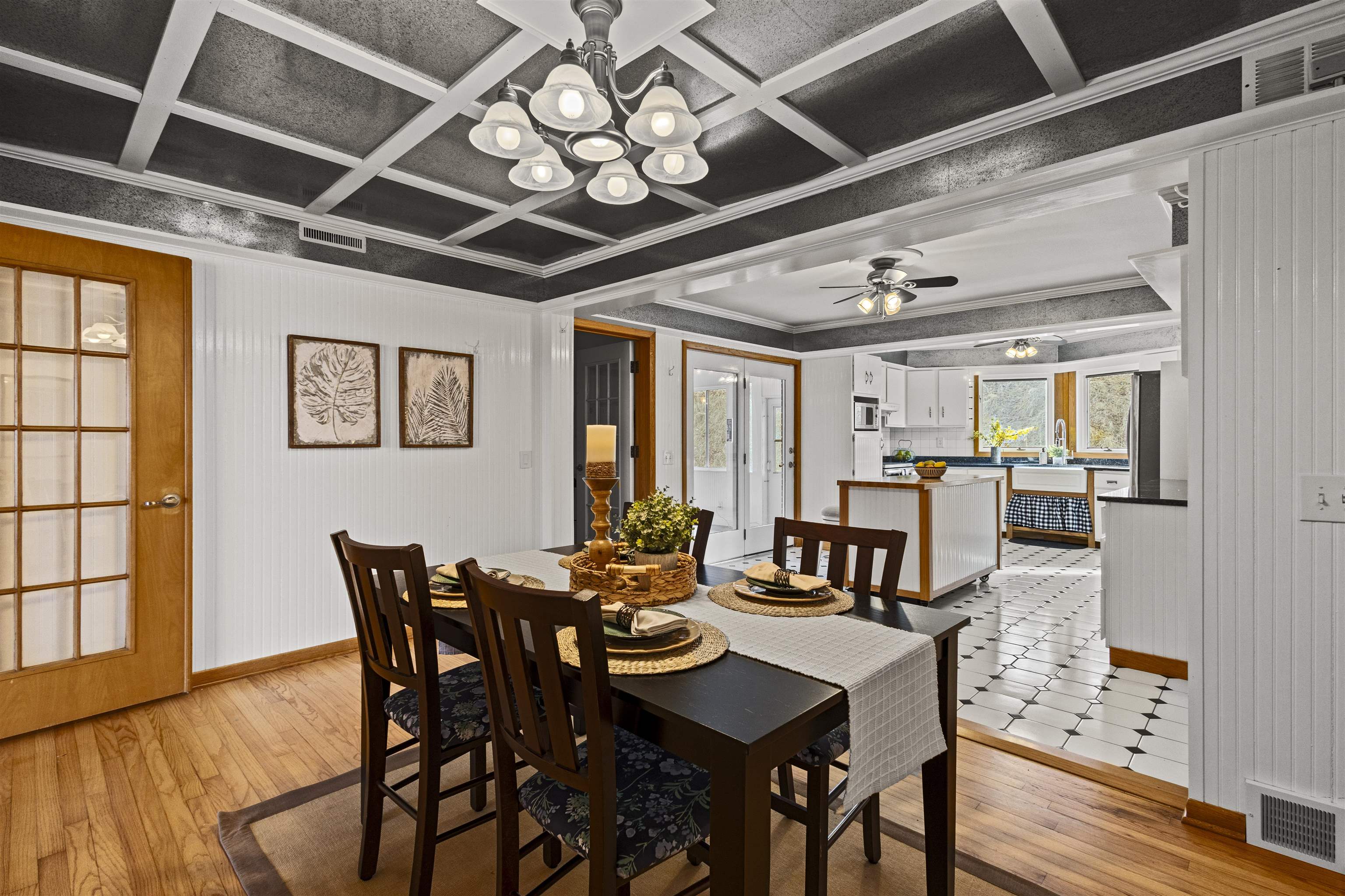 7849 Kruchten Road