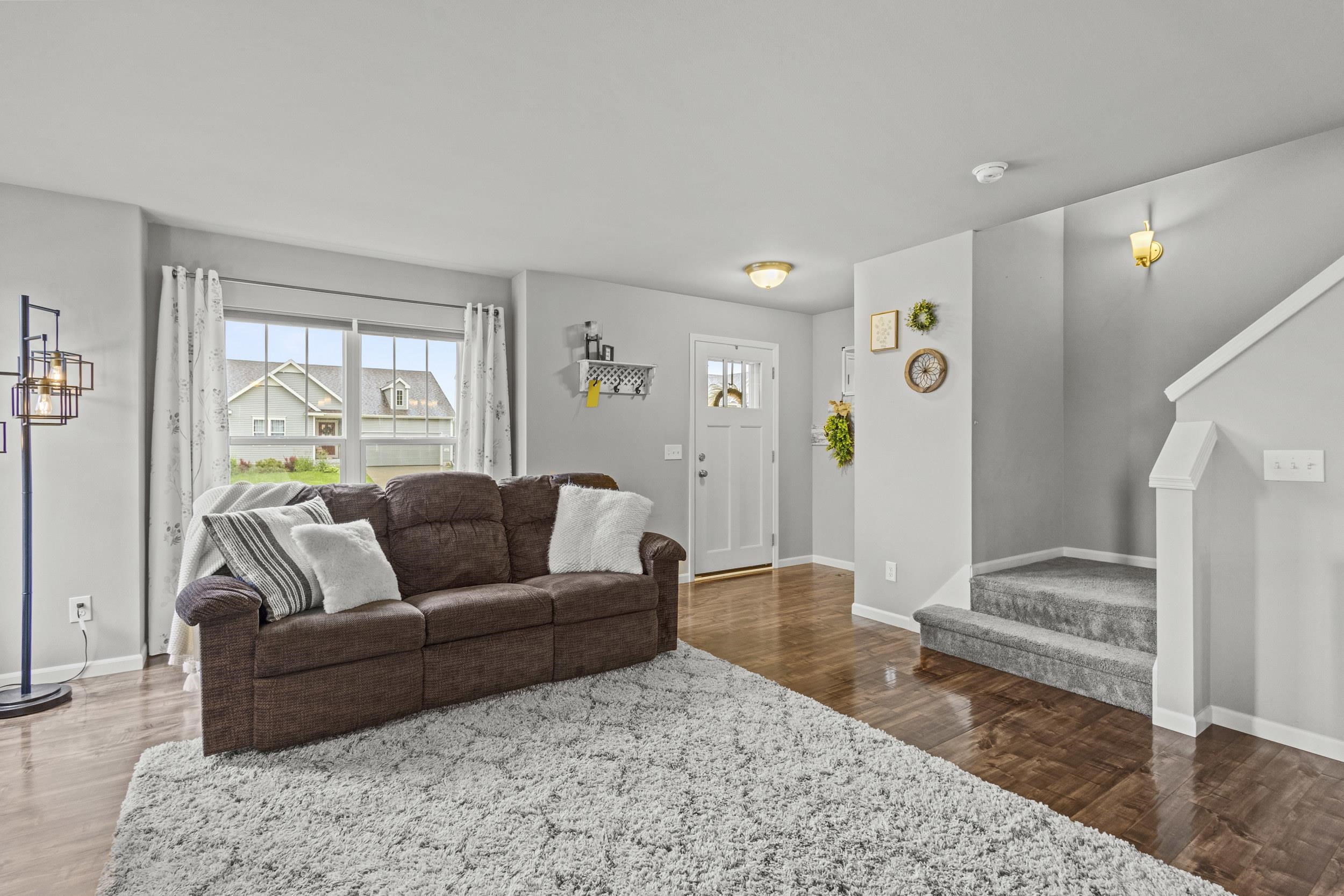 4802 Catalina Parkway
