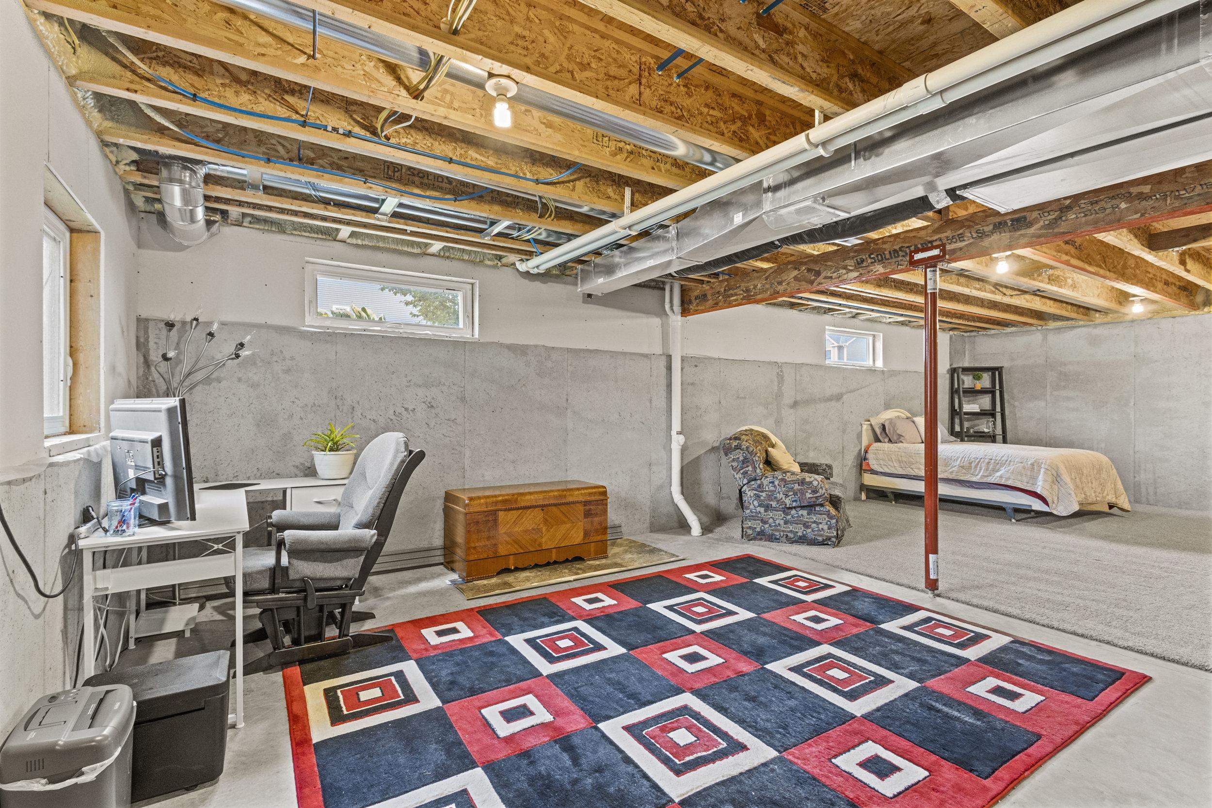 4802 Catalina Parkway
